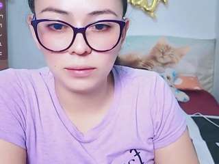 Live cam show with karlakee