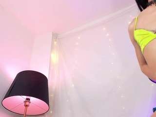 sabrinaturneer Live Webcam on CamSoda