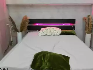 SandraWi1son's Live Sex Cam Show