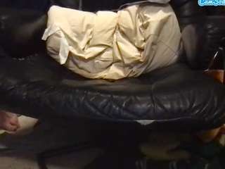 tooth1ck1nthew4rmtodie webcam