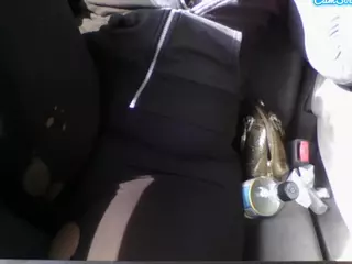 tsunamit3a's Live Sex Cam Show
