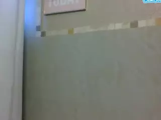 tsunamit3a's Live Sex Cam Show