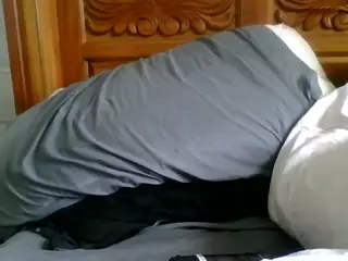 tsunamit3a's Live Sex Cam Show