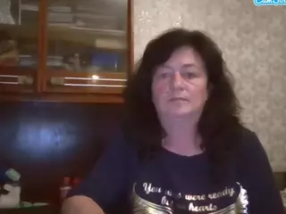 krisshurdlove's Live Sex Cam Show