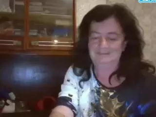 krisshurdlove's Live Sex Cam Show