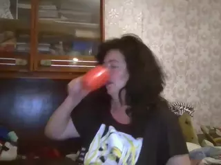 krisshurdlove's Live Sex Cam Show