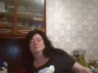 krisshurdlove's Live Sex Cam Show