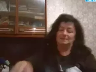 krisshurdlove's Live Sex Cam Show