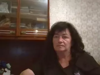 krisshurdlove's Live Sex Cam Show