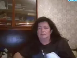 krisshurdlove's Live Sex Cam Show