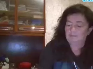 krisshurdlove's Live Sex Cam Show