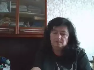 krisshurdlove's Live Sex Cam Show