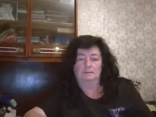 krisshurdlove's Live Sex Cam Show