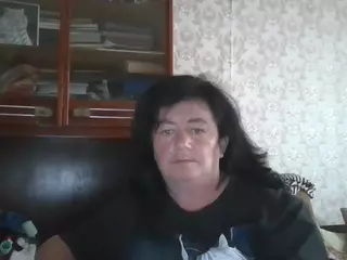krisshurdlove's Live Sex Cam Show