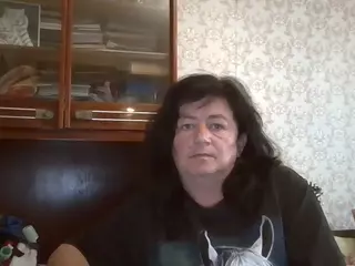 krisshurdlove's Live Sex Cam Show