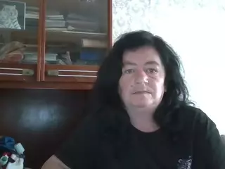 krisshurdlove's Live Sex Cam Show