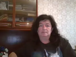 krisshurdlove's Live Sex Cam Show