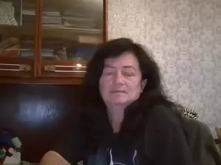 krisshurdlove's Live Sex Cam Show