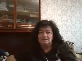krisshurdlove's Live Sex Cam Show