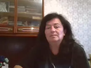 krisshurdlove's Live Sex Cam Show