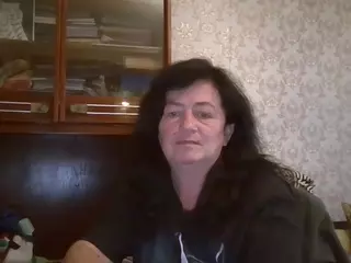 krisshurdlove's Live Sex Cam Show