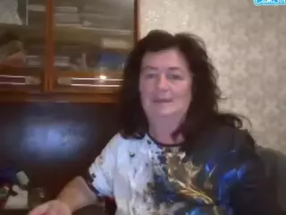 krisshurdlove's Live Sex Cam Show
