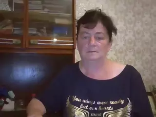 krisshurdlove's Live Sex Cam Show