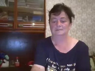 krisshurdlove's Live Sex Cam Show