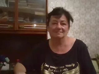 krisshurdlove's Live Sex Cam Show