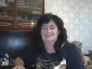 krisshurdlove's Live Sex Cam Show