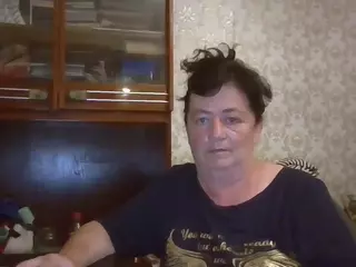 krisshurdlove's Live Sex Cam Show