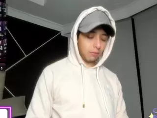 AlecAndrews's Live Sex Cam Show
