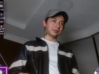 AlecAndrews's Live Sex Cam Show