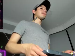 AlecAndrews's Live Sex Cam Show