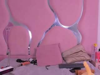 le modèle ambarasm est en webcam porno dans un show sur le site camsoda, il possède les tags suivants: ahegao,orgasm,lovense,anal,moaning,naked,natural,no drinking,no smoking,sexy,jerk off,shaved pussy,spank,striptease,swallow,tattoos,toys,twerk,wet,lingerie