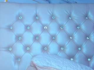 annie-berlin Lovense live webcam