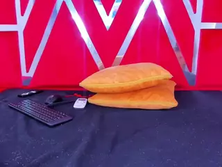 Brittanybunnyasm's Live Sex Cam Show