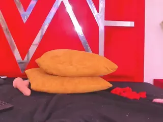 Brittanybunnyasm's Live Sex Cam Show