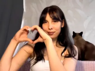 Kira's Live Sex Cam Show