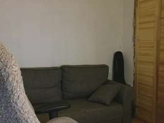 esajukyy Drinking live webcam