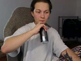 esajukyy