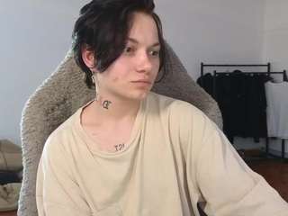 esajukyy