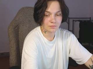 esajukyy live webcam show