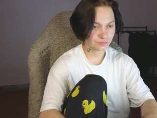 esajukyy live webcam show
