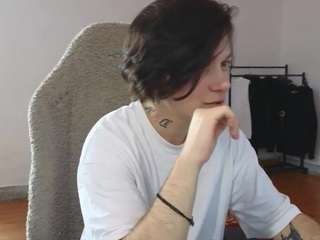 esajukyy