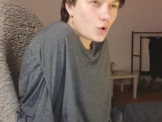 esajukyy
