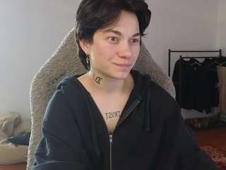 esajukyy