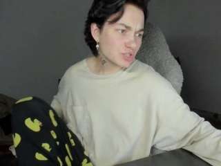 esajukyy