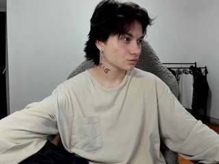 esajukyy