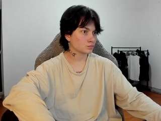 esajukyy